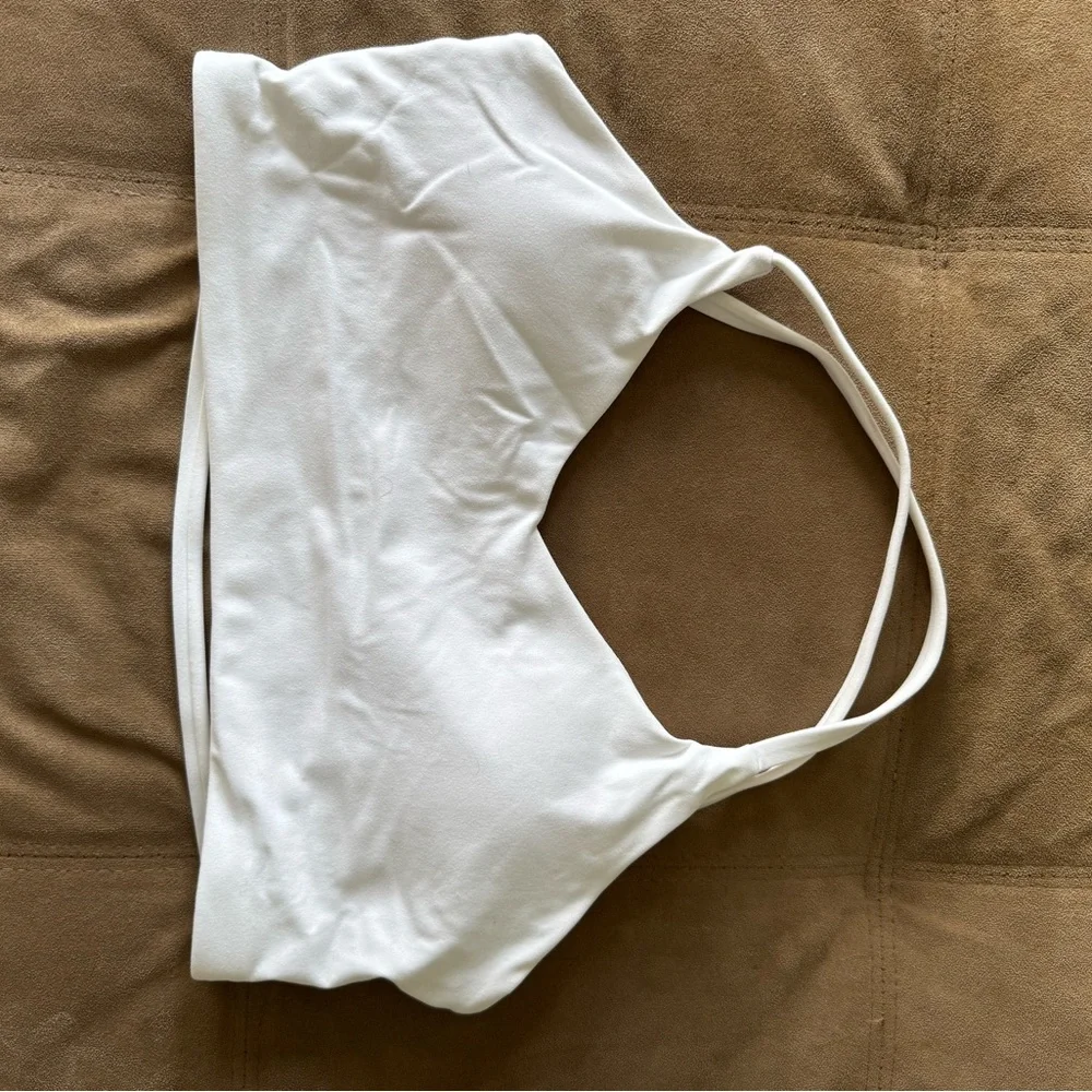 Kamo Fitness Strappy Sports Bra - Picture 1 of 3